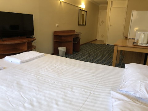 Canberra Lyneham Motor Inn - Great Ocean Road Tourism 5