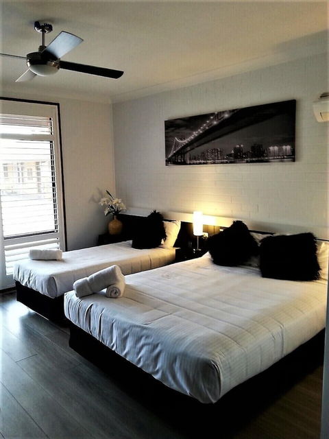 Kurri Motor Inn - Great Ocean Road Tourism 0