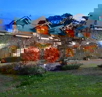 Mary Card's Coach House - Great Ocean Road Tourism