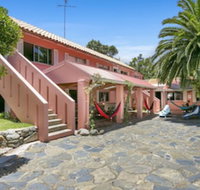 Dolphins Beach House - Great Ocean Road Tourism