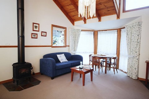 Cottages On Edward - Great Ocean Road Tourism 1