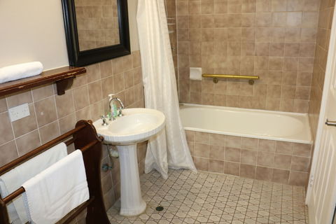 Settlers House York - Great Ocean Road Tourism 6