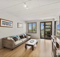 McAuleys Beach House - Great Ocean Road Tourism