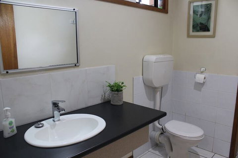 Dunolly Golden Triangle Motel - Great Ocean Road Tourism 7