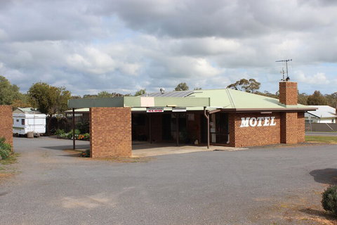 Dunolly Golden Triangle Motel - Great Ocean Road Tourism 1