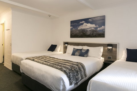 Falls Creek Hotel - Great Ocean Road Tourism 6