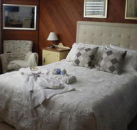 Rooftops Bed  Breakfast