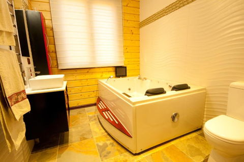 Scandinavian Castle - Great Ocean Road Tourism 2