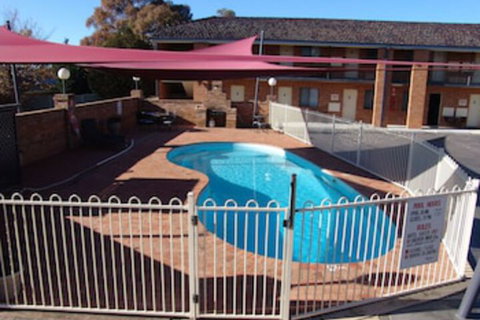 Ben Chifley Motor Inn - Great Ocean Road Tourism 0