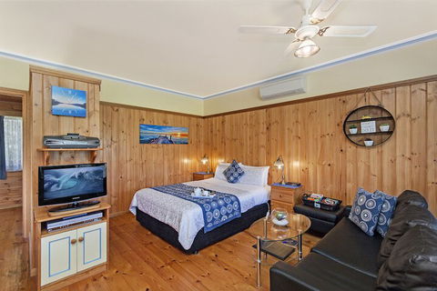 Sails Elegant Spacious Beach Villa - Great Ocean Road Tourism 7