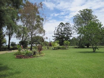 Yarrahapinni Homestead - Great Ocean Road Tourism 1