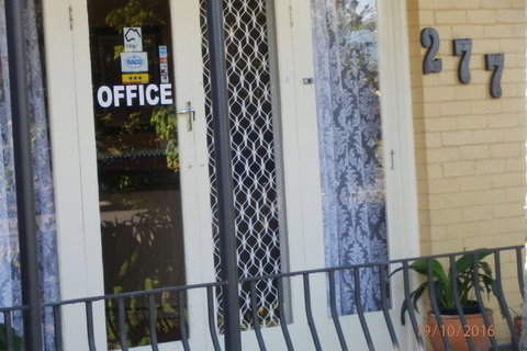 Flying Spur Motel - Great Ocean Road Tourism 3