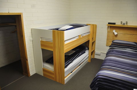 Ripparoo Ski Lodge - Great Ocean Road Tourism 4