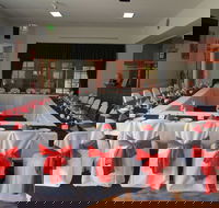 Burkes Hotel Motel - Great Ocean Road Tourism