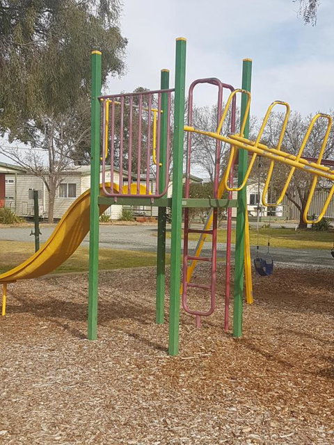 BIG 4 Hay - Great Ocean Road Tourism 6