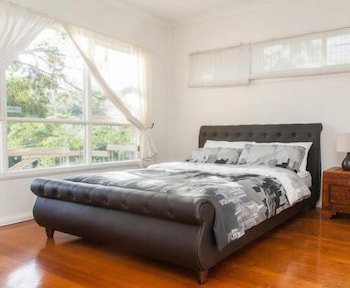 Eltham Retreat - Great Ocean Road Tourism 0