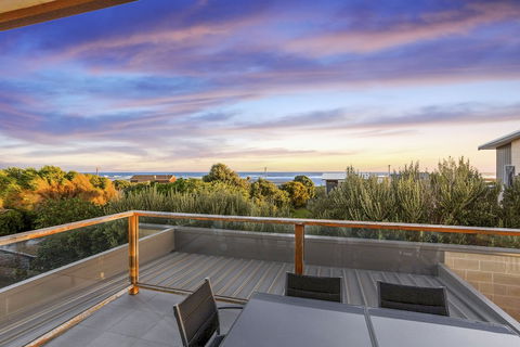 Tides Apartments - Great Ocean Road Tourism 3