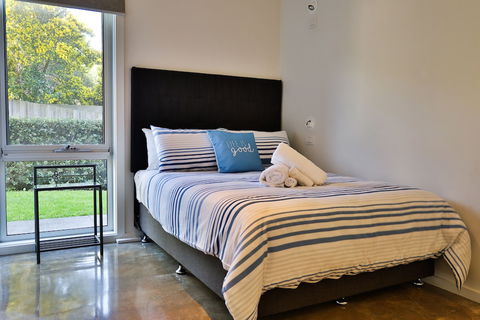 Tides Apartments - Great Ocean Road Tourism 2