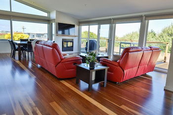 Tides Apartments - Great Ocean Road Tourism 4