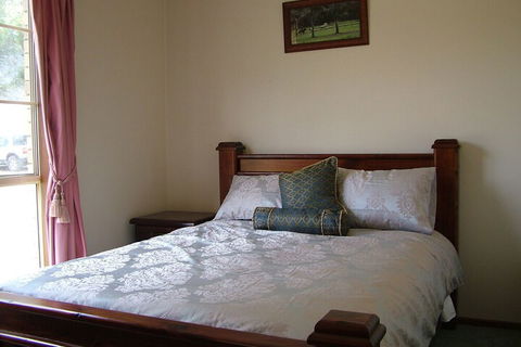 Halls On Falls Homestead - Great Ocean Road Tourism 5