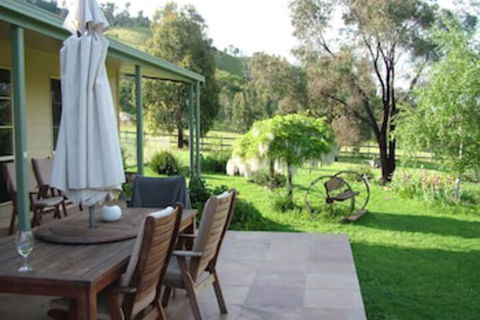 Halls On Falls Homestead - Great Ocean Road Tourism 7