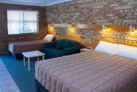 Mid Town Inn Narrabri - Great Ocean Road Tourism 5