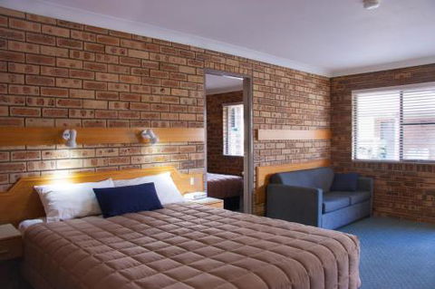 Mid Town Inn Narrabri - Great Ocean Road Tourism 1