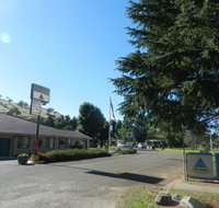 Gundagai Cabins  Tourist Park - Great Ocean Road Tourism