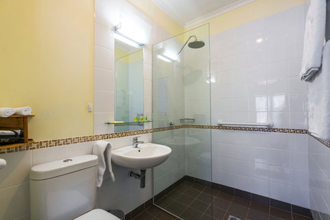 Ashdowns Of Dover B&B - Great Ocean Road Tourism 4