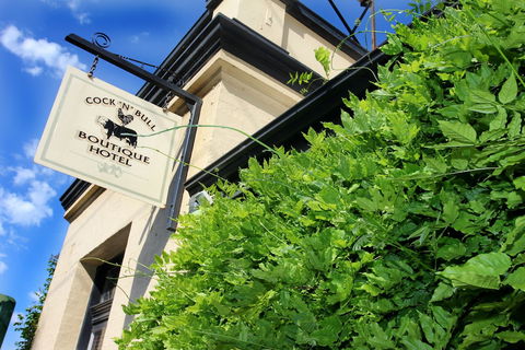 CocknBull Boutique Hotel - Great Ocean Road Tourism 0