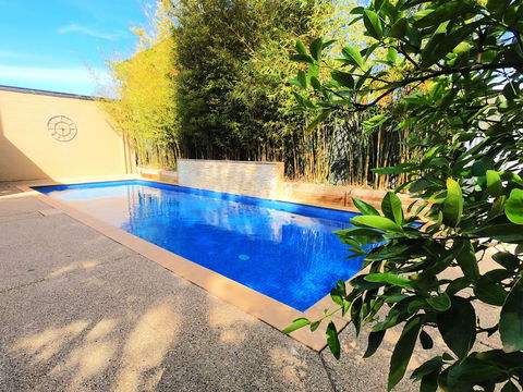 CocknBull Boutique Hotel - Great Ocean Road Tourism 5