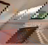 Walton House - Great Ocean Road Tourism