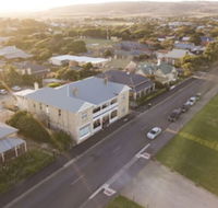 Port Elliot Beach House YHA Hostel - Great Ocean Road Tourism