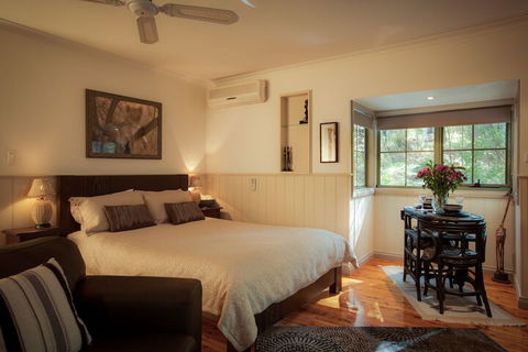 Eagle Hammer Cottages - Great Ocean Road Tourism 5