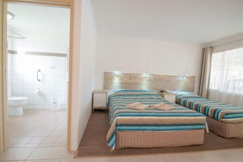 A & A Motel - Great Ocean Road Tourism 3