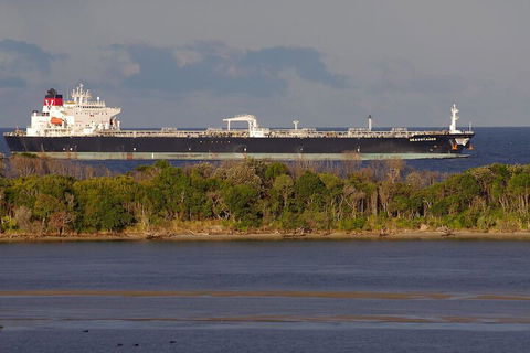 Riviere On Golden Beach - Great Ocean Road Tourism 2