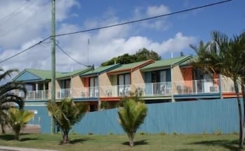 Coolum Budget Accommodation - Great Ocean Road Tourism 1