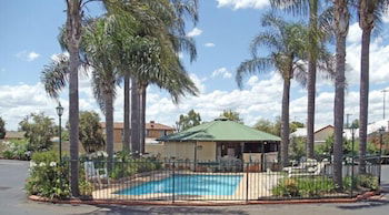 Town & Country Motor Inn - Great Ocean Road Tourism 1