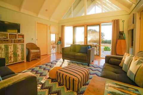 Bear Gully Coastal Cottages - Great Ocean Road Tourism 5