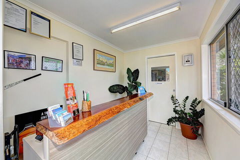 Moore Park Beach Motel - Great Ocean Road Tourism 4