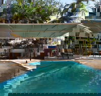 Palm Court Budget Motel Hostel/Backpackers - Great Ocean Road Tourism