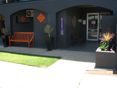 Charm City Motel - Great Ocean Road Tourism 0