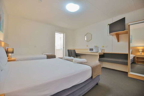 Oscar Motel - Great Ocean Road Tourism 3