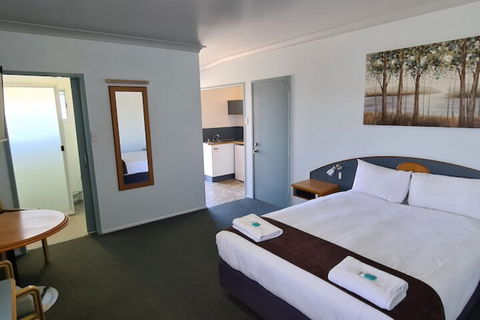 Oscar Motel - Great Ocean Road Tourism 6