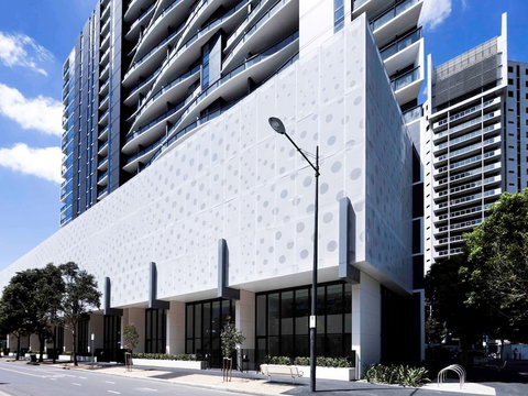The Sebel Residences Melbourne Docklands Serviced Apartments - Great Ocean Road Tourism 3