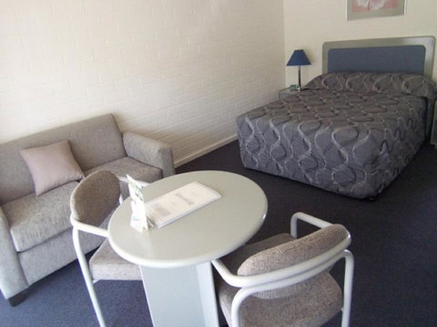 Dalby Manor Motor Inn - Great Ocean Road Tourism 2
