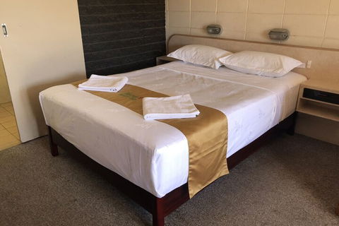 Inland Oasis Motel - Great Ocean Road Tourism 5