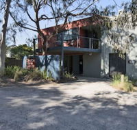 Chatby Lane Lorne - Great Ocean Road Tourism