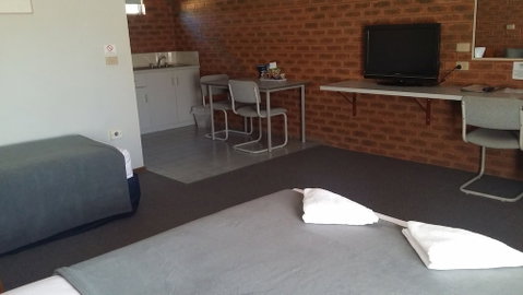 Bridge Motor Inn - Great Ocean Road Tourism 4