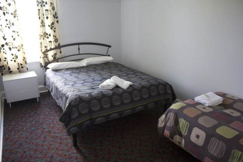 Court House Hotel - Great Ocean Road Tourism 2